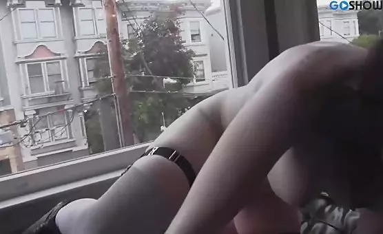 Magic Wand Enhances Orgasm in Lesbian Threesome